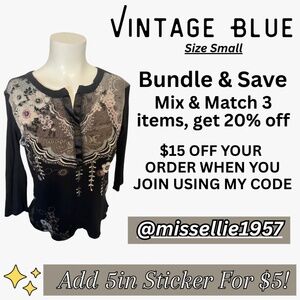 👚Vintage Blue Embroidered Boho Top | Size Small | Romantic Chic✨Bundle & Save💸